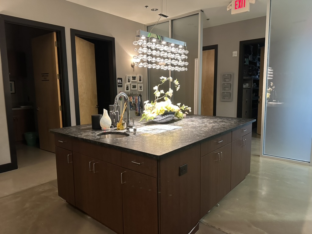 DFW Foot and Ankle clinic interior